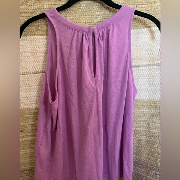 Banana Republic (M) high neck tank - Picture 2 of 2